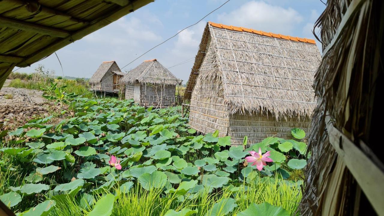 Viet Mekong Farmstay Tram Chim Exterior photo